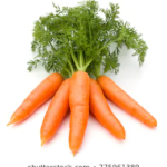 Vegetales de garganta con hojas aisladas Foto de stock 775961389 _ Shutterstock